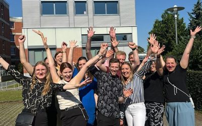 Herzlichen Glückwunsch zur bestandenen Prüfung